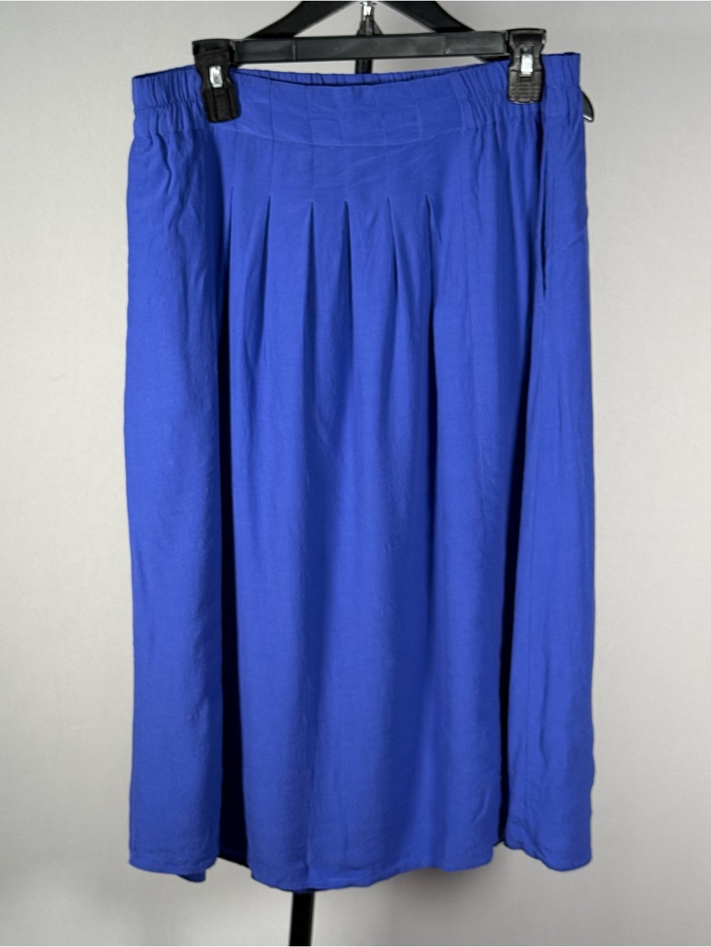 Periwinkle Blue Midi Skirt with Pockets and Pleated Waist